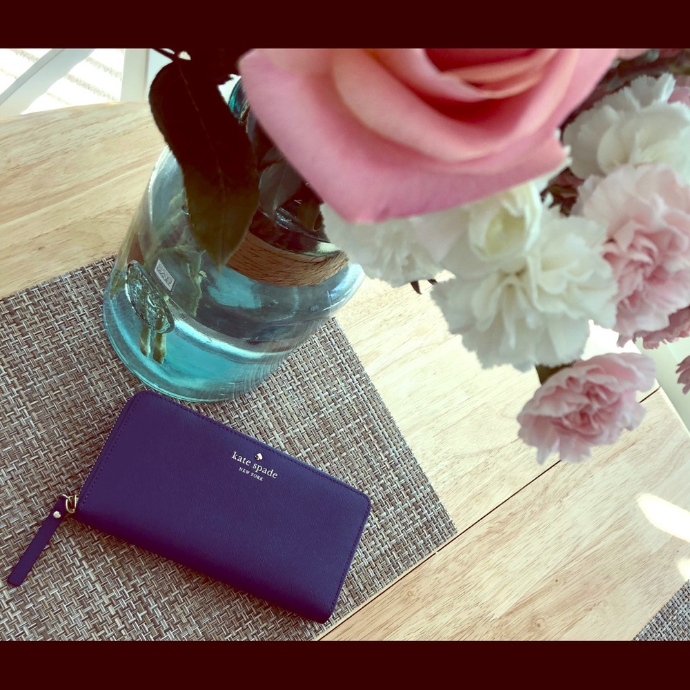 Kate Spade ♠️ Mikas Pond Wallet Emperorble (466)